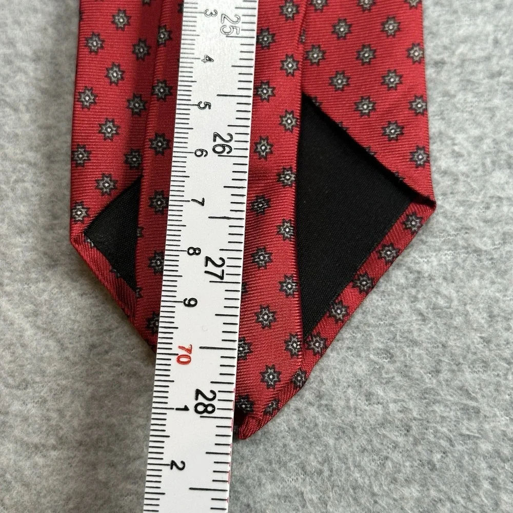 Vintage Lord & Taylor The Man's Shop Italian Silk Tie Red Floral Medallion
